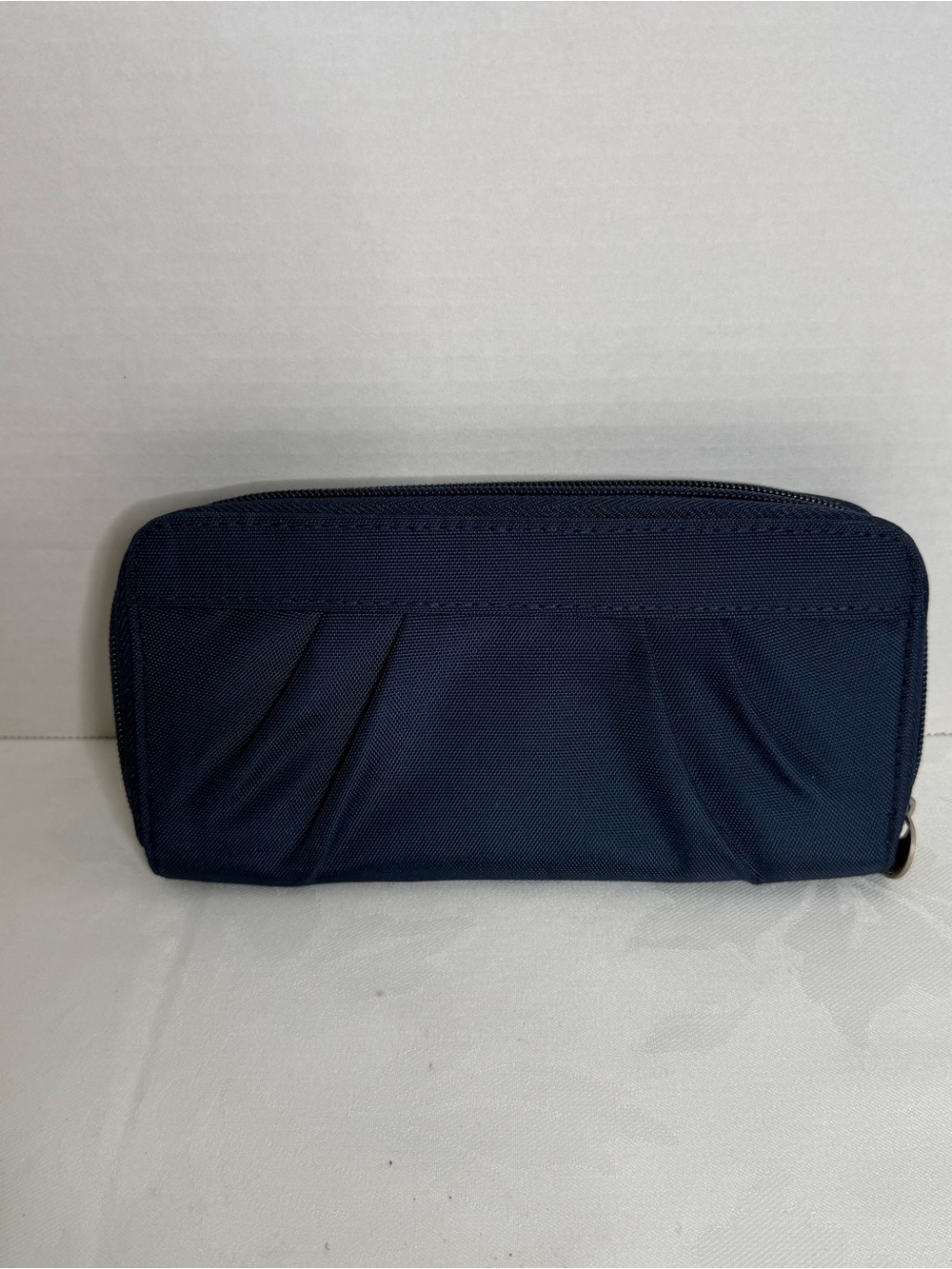 Travelon Navy Travel Organizer Wallet